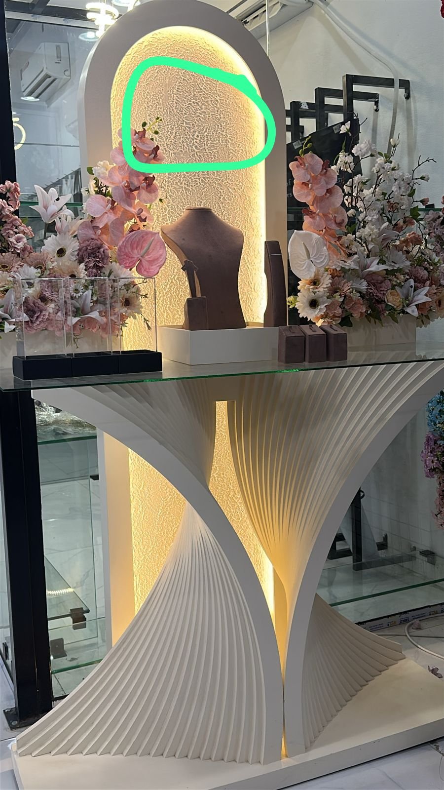 طاولة ملكة أو دزات مناسبات في الرياض — لقطة أرشيفية 4 من أعمال لمسه التميز في الرياض